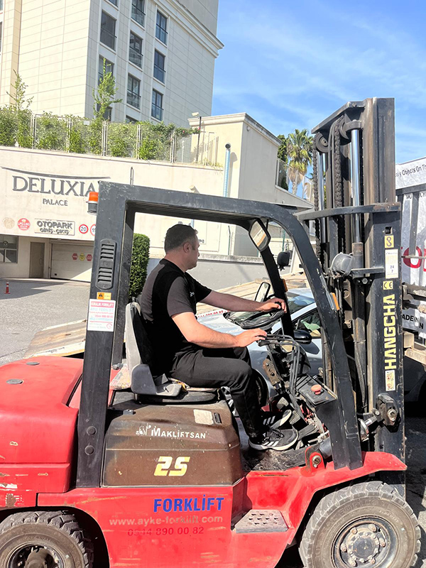 Ayke - Forklif Kiralama 1